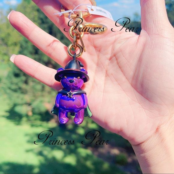 COACH bear Limited Edition Halloween Witch Bear Bag Charm - Picture 3 of 6
